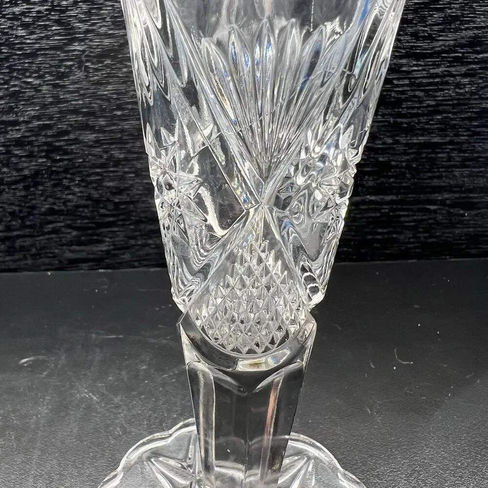 Elegant Vase/Champagne Glass-Embossed StarBurst/Flower/Diamond/Fanfold Design 8”